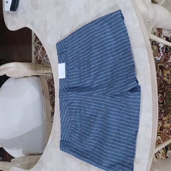 Calvin Klein shorts - Picture 2 of 3